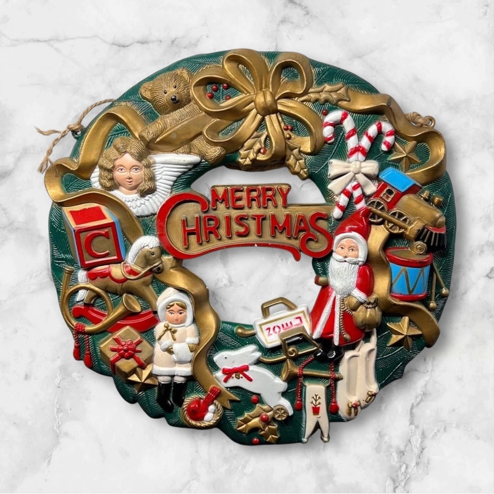 Merry Christmas Wreath Hard Molded decorated Santa‎ Candy Cane Teddy Bear Angel
